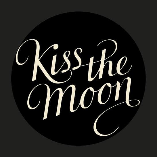 Kiss the Moon