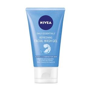 Daily Essentials Refreshing Facial Wash Gel