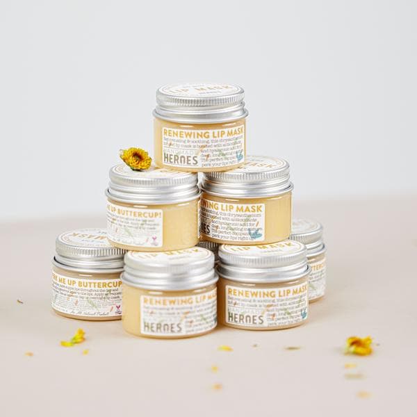 Perk Me Up Buttercup Chrysanthemum Lip Mask