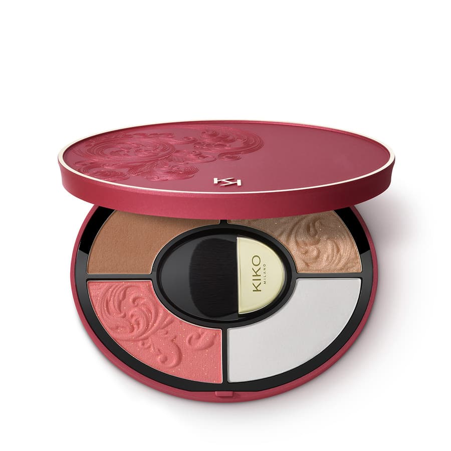 A Holiday Fable Dreams Come True Face Palette