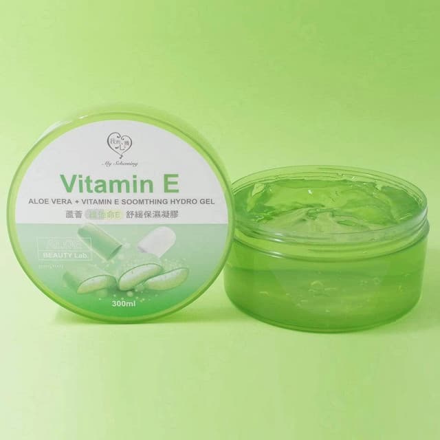 Aloe + Vitamin E Brightening Hydro Gel