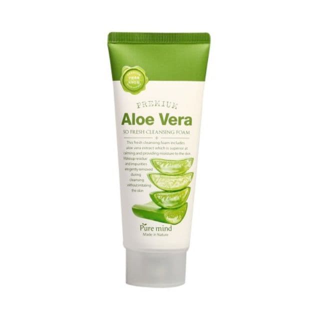 Premium Aloe Vera So Fresh Cleansing Foam