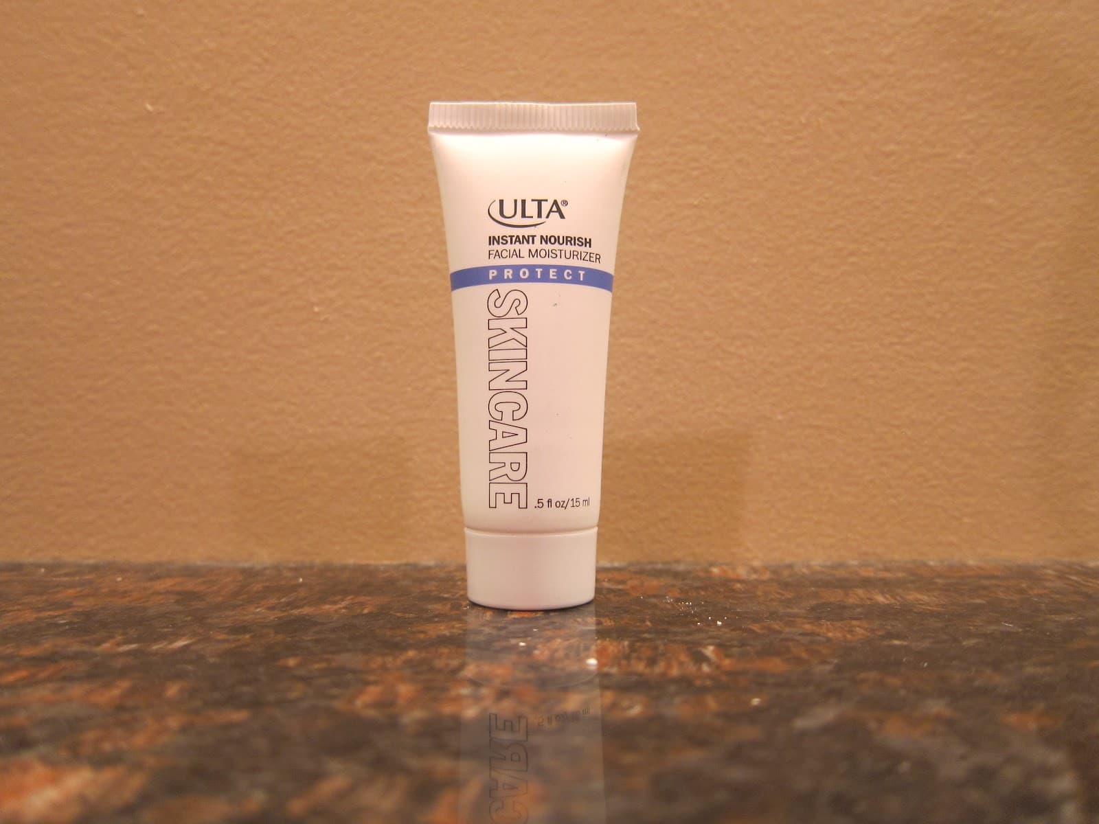 Premium Protection Daily Moisturizer + SPF 15