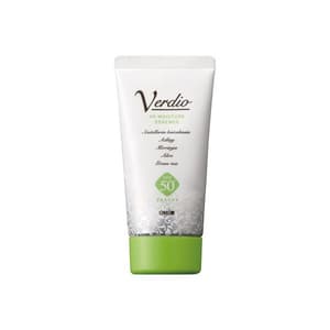 UV Moisture Essence SPF50+ PA++++