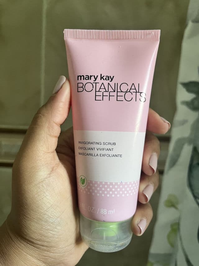 Mary Kay Botanical Effects Invigorating Scrub review photo by Faely23.contact