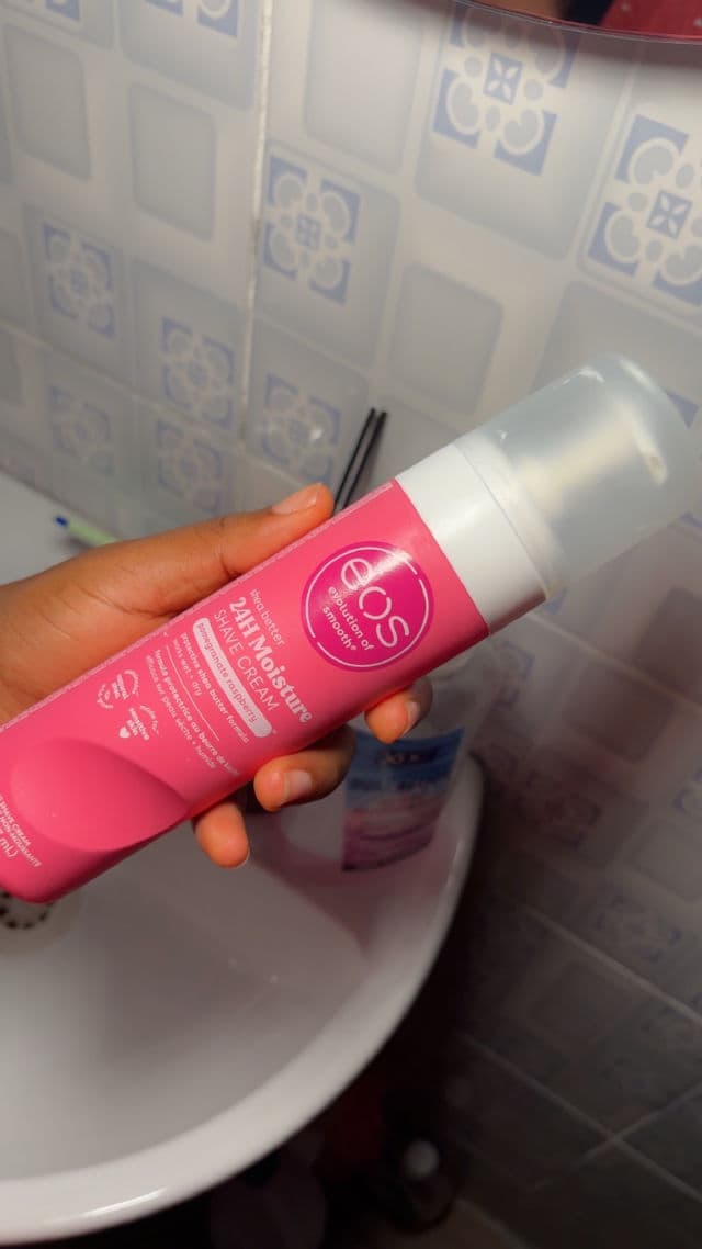 Eos Shea Better Shave Cream - Pink Citrus review photo by samnikos