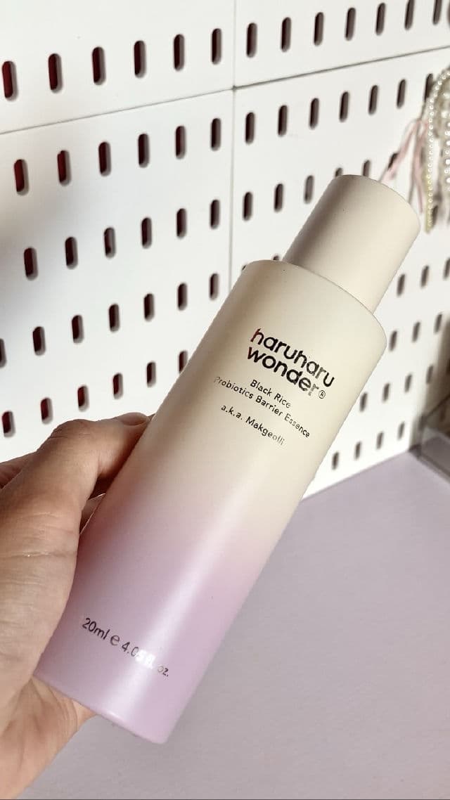 HaruHaru WONDER Black Rice Probiotics Barrier Essence review photo by yoonkells
