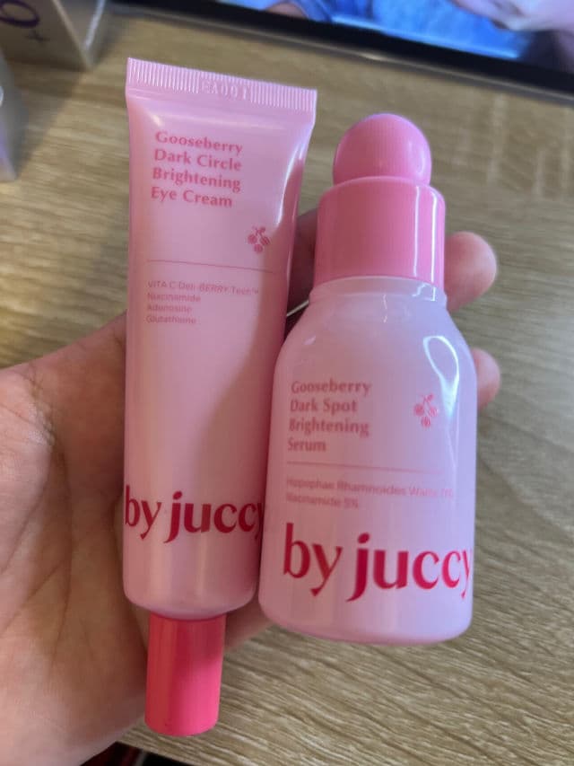 By Juccy Gooseberry Dark Circle Brightening Eye Cream review photo by NISA