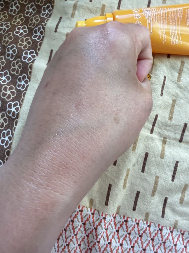 ANUA Invisible Matte Finish Sunscreen SPF 50 review photo by Rupi