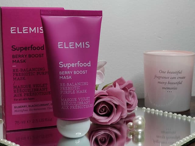 Elemis Superfood Berry Boost Mask review photo by cecilenaim