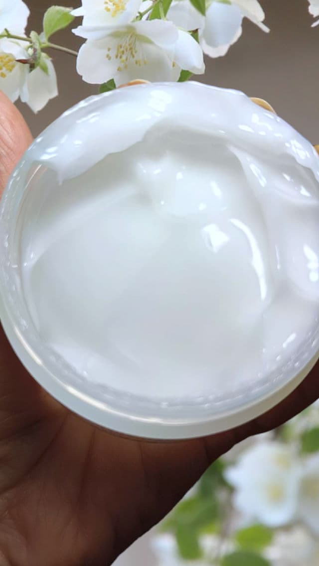 Millford Deep Hydrating Daily Cream review photo by ghazalabeautystyle