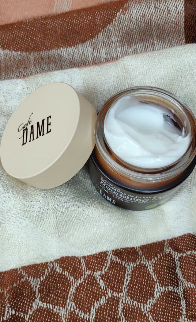 Cafe Dame Wrinkle Improvement Nourish Cream review photo by ghazalabeautystyle