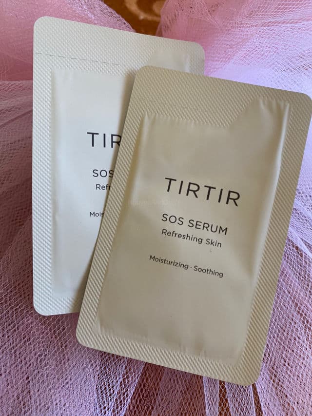 TIRTIR SOS Serum review photo by NguyenAndOngLy
