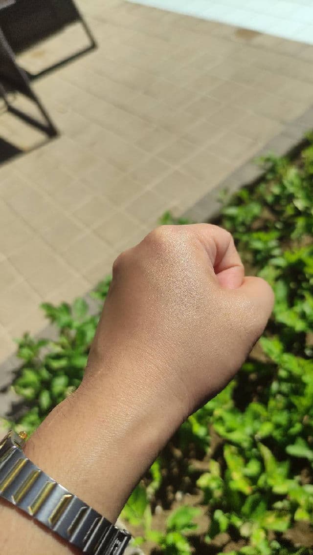 Cathy Doll Ultra Light Sun Fluid SPF50 PA++++ review photo by Apweel