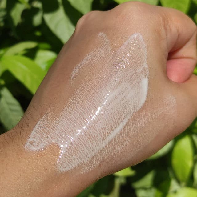 Label Young Shocking Vitamin Milk Whitening Cream review photo by Apweel