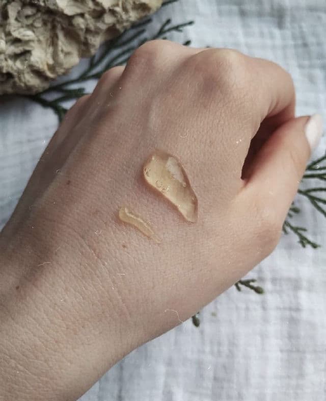 Weleda Purifying Gel Cleanser review photo by edinorozhek