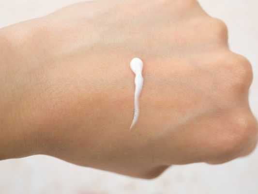 Dr. Ceuracle Cica Regen Vegan Sun SPF 50+ PA++++  review photo by MaicaMae