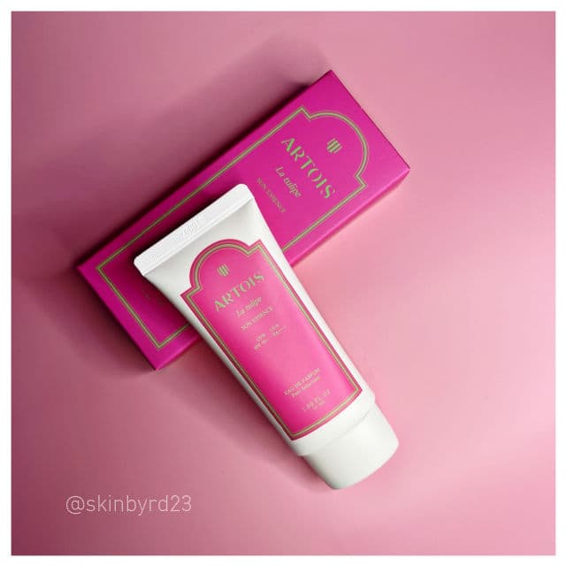 ARTOIS La Tulipe Sun Essence SPF50+ PA++++ review photo by Skinbyrd