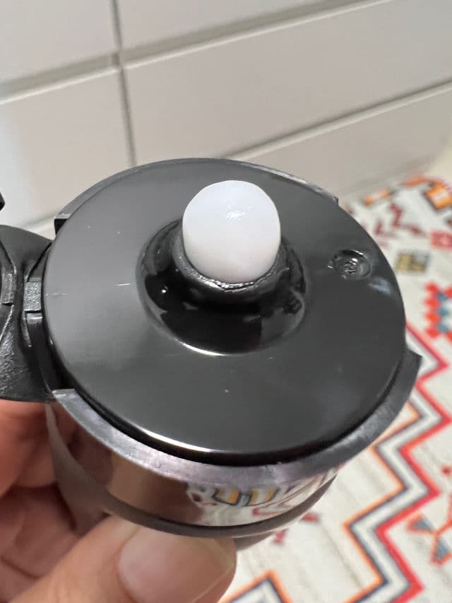 The Pastels Shop Invisible Sunscreen SPF50 PA+++ review photo by Skinbyrd