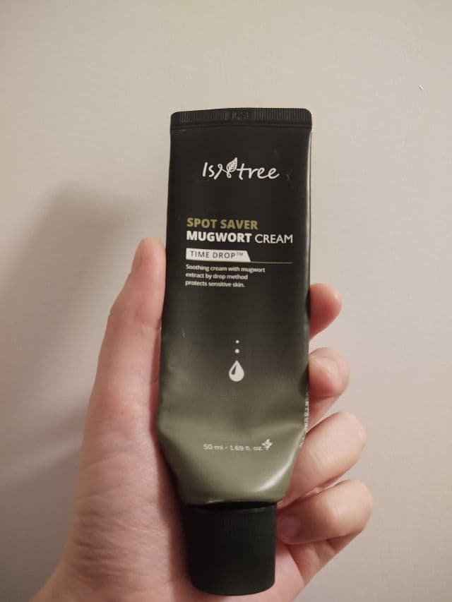 ISNTREE Spot Saver Mugwort Cream review photo by SilviaJohannesen