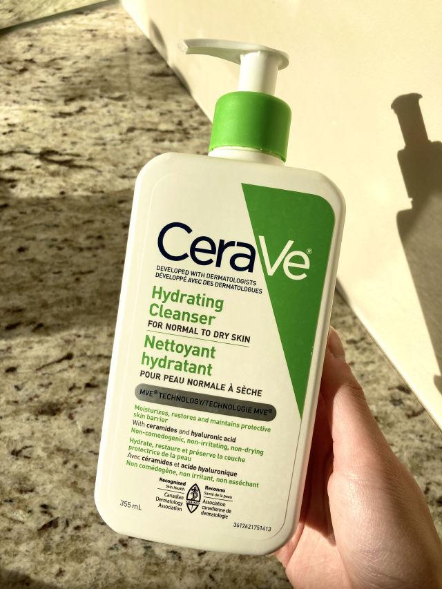 Hydrating Facial Cleanser product review