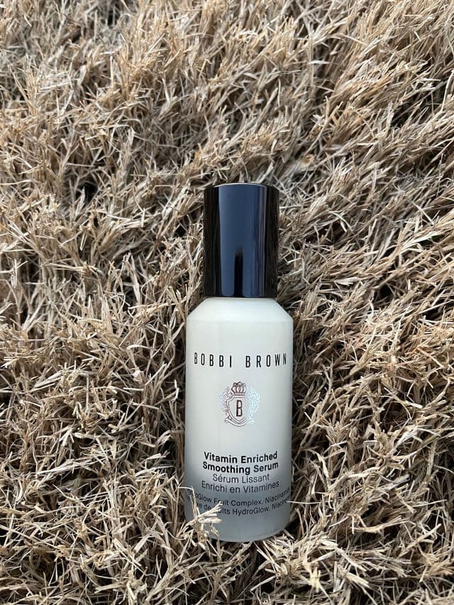 Bobbi Brown Vitamin Enriched Smoothing Serum review photo by EyeNez