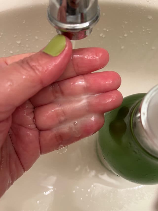 TS Trillion TS Premium Shampoo review photo by EyeNez