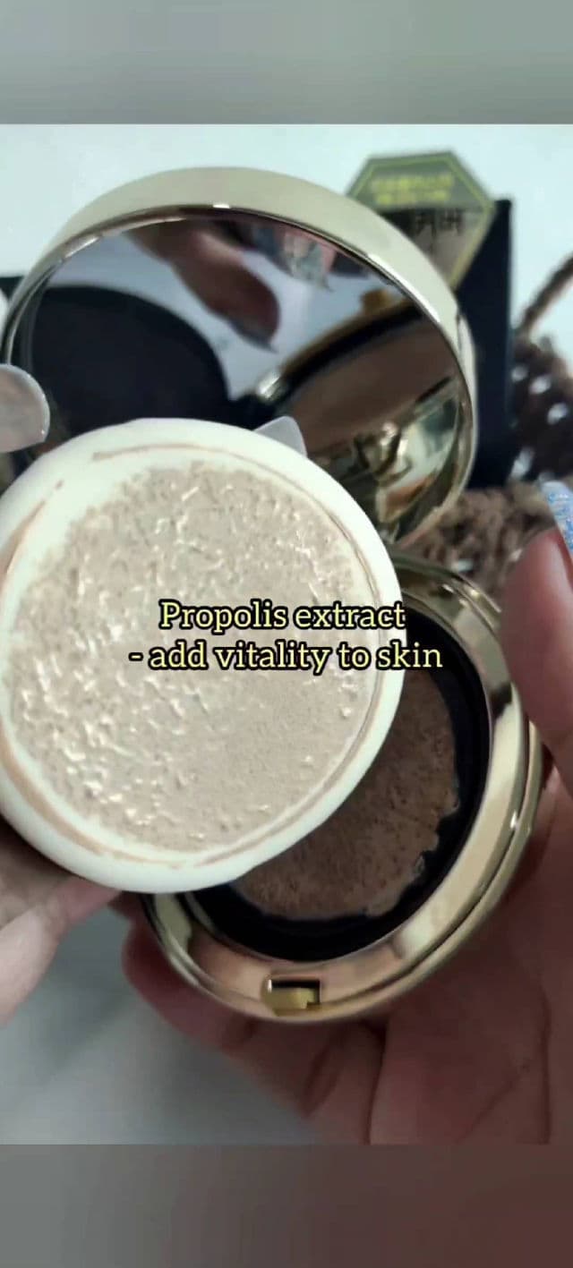 CNP Laboratory Propolis Ampule In Cushion SPF50+ PA+++ review photo by mazeltam