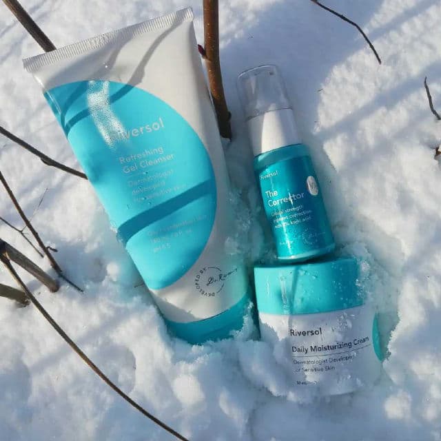 Riversol Refreshing Gel Cleanser review photo by Xaleah