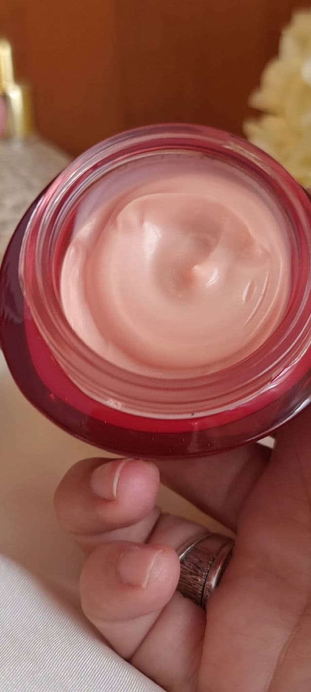 Biotherm Blue Therapy Red Algae Uplift Cream Day review photo by Cosmetikarmina