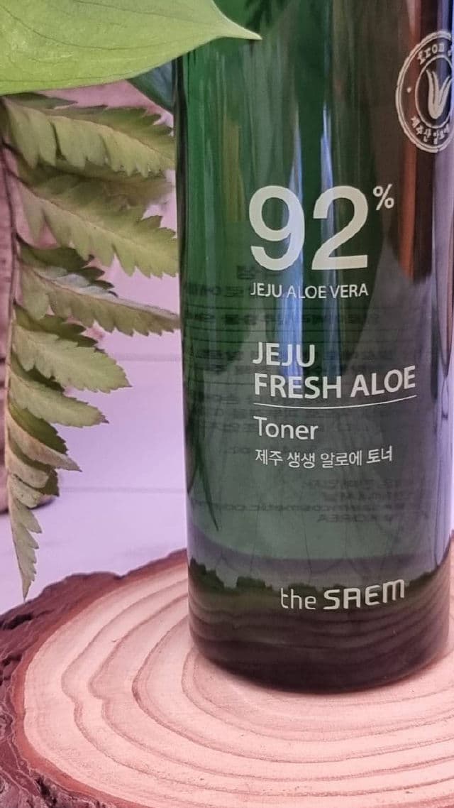 THE SAEM Jeju Fresh Aloe Toner review photo by Cosmetikarmina