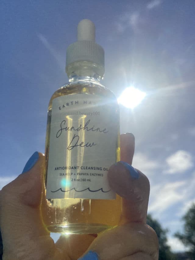 Earth Harbor Naturals Sunshine Dew Antioxidant Cleansing Oil review photo by katydee