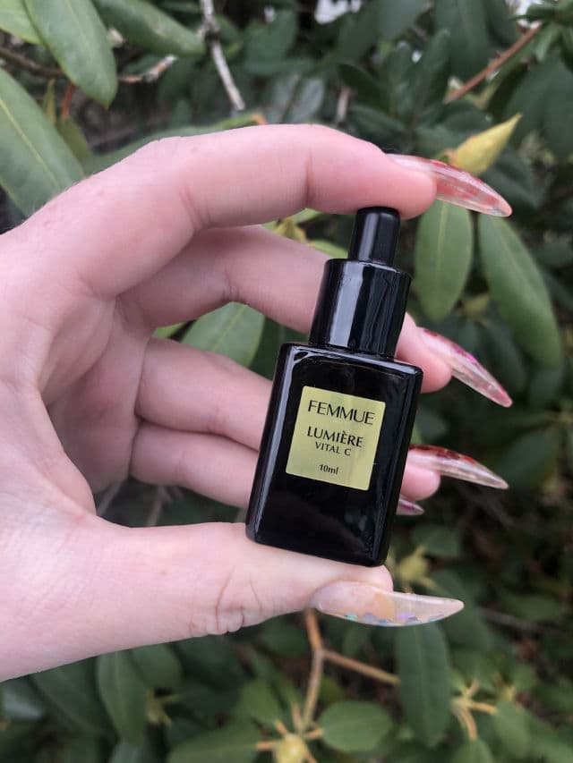 Femmue Lumière Vital C review photo by skintrovertt