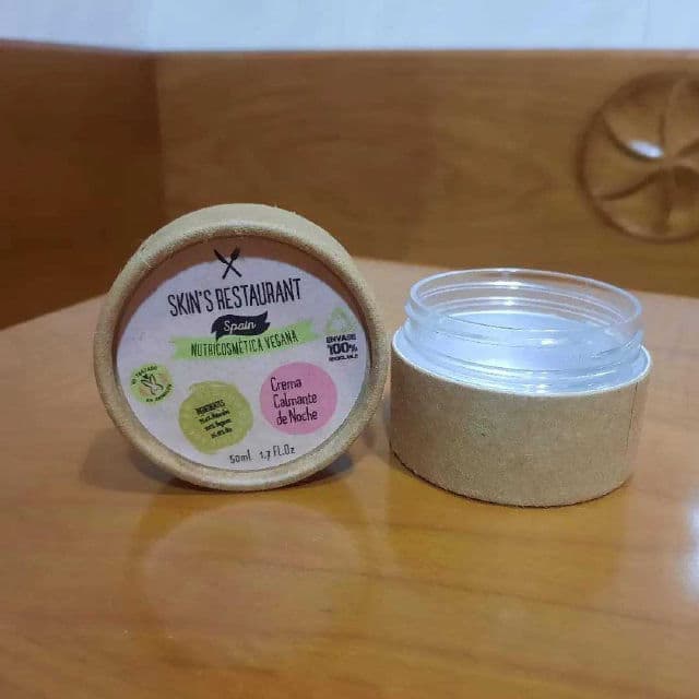 Skin's Restaurant Crema Calmante de Noche review photo by monicareyero