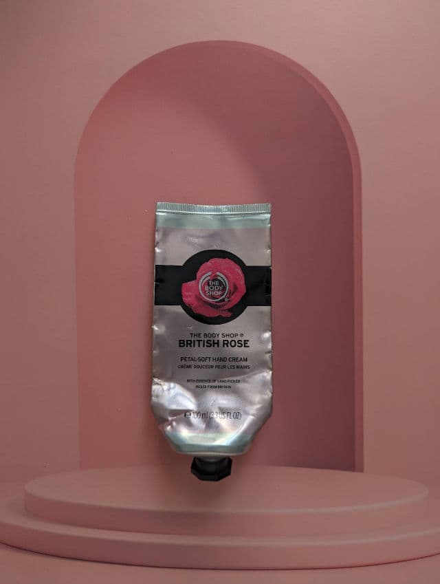 The Body Shop British Rose Petal-Soft Hand Cream review photo by Mgp1104
