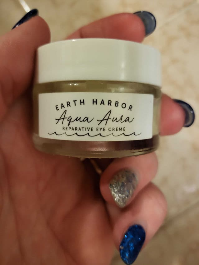Earth Harbor Naturals Aqua Aura Reparative Eye Creme review photo by NatRose