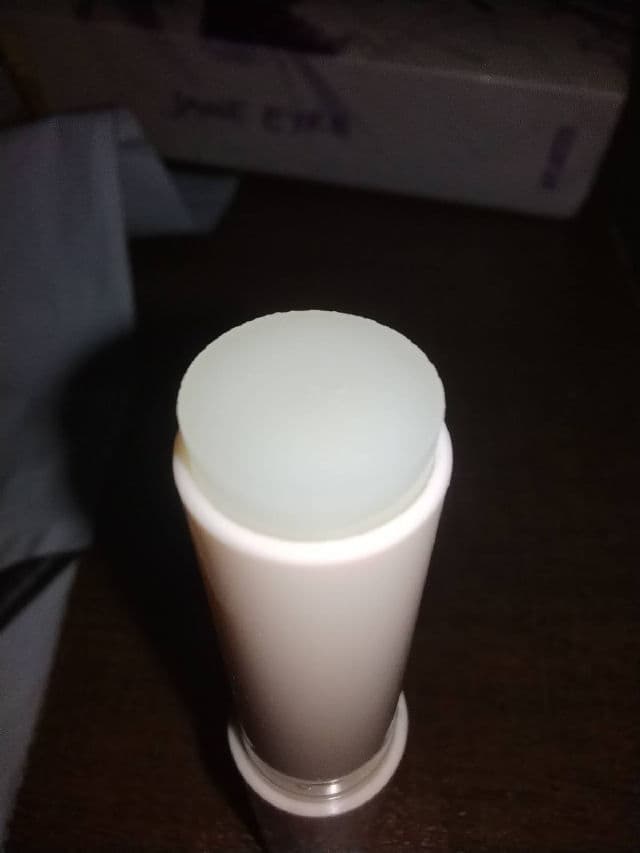 OMI Menturm Deepner Lip Balm - Sensitive review photo by insanelysirius