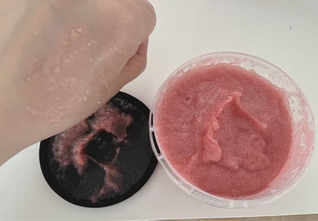 Organic Shop Organic Raspberry & Sugar Body Scrub review photo by carolesleo
