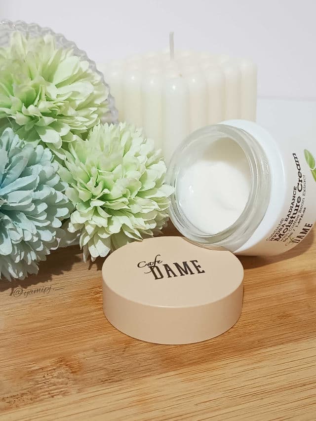 Cafe Dame Whitening Improvement Moisture Cream review photo by YamiPj