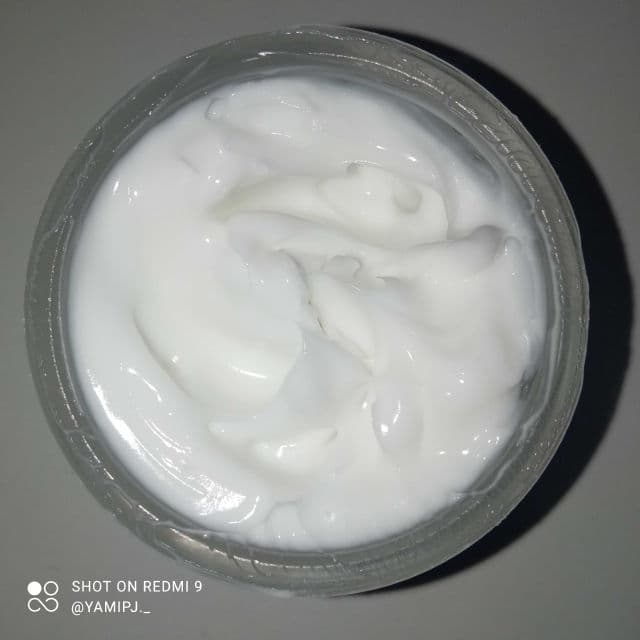 Alo Yoga Luminizing Face Moisturizer review photo by YamiPj