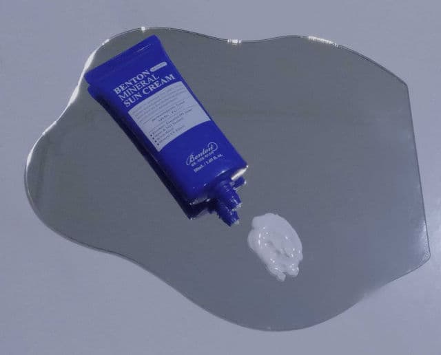 BENTON Mineral Sun Cream SPF50+/PA++++ review photo by xinyen