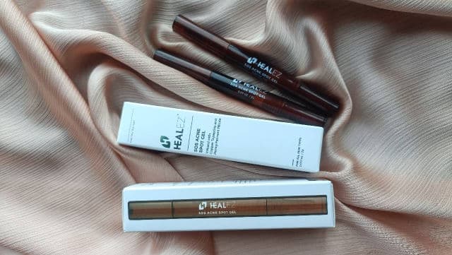 Healez SOS Acne Spot Gel review photo by Jamalia