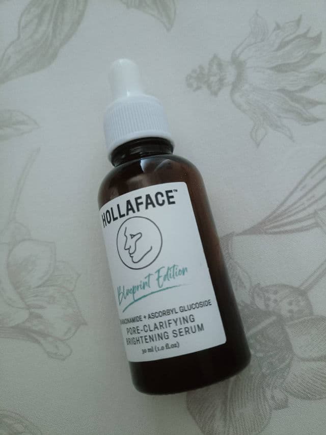 Hollaface Pore-Clarifying Brightening Serum (Blueprint Edition) review photo by Jamalia