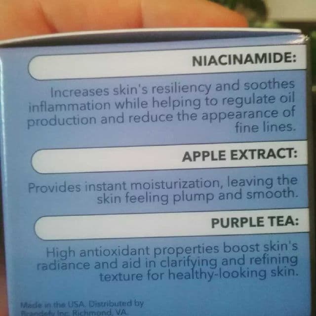 Brandefy Water Cream Oil-Free Moisturizer review photo by Picky36781