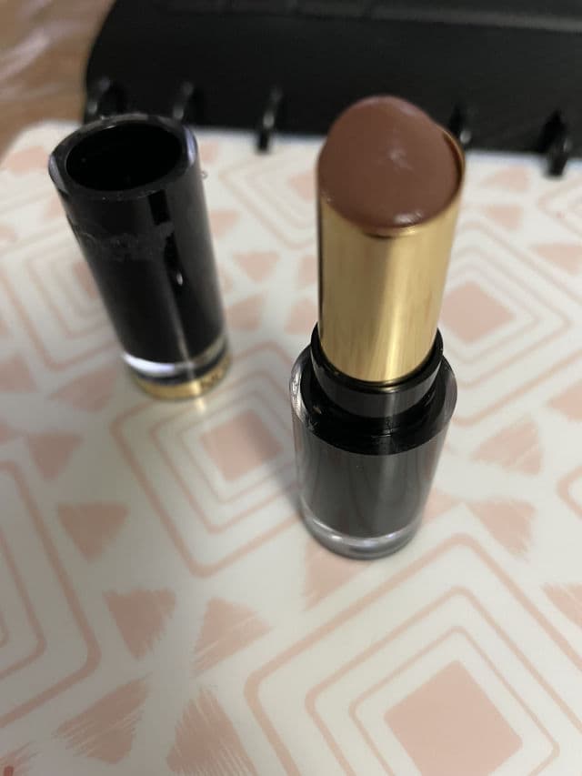 Revlon Super Lustrous Glass Shine Lipstick review photo by Pickyplans