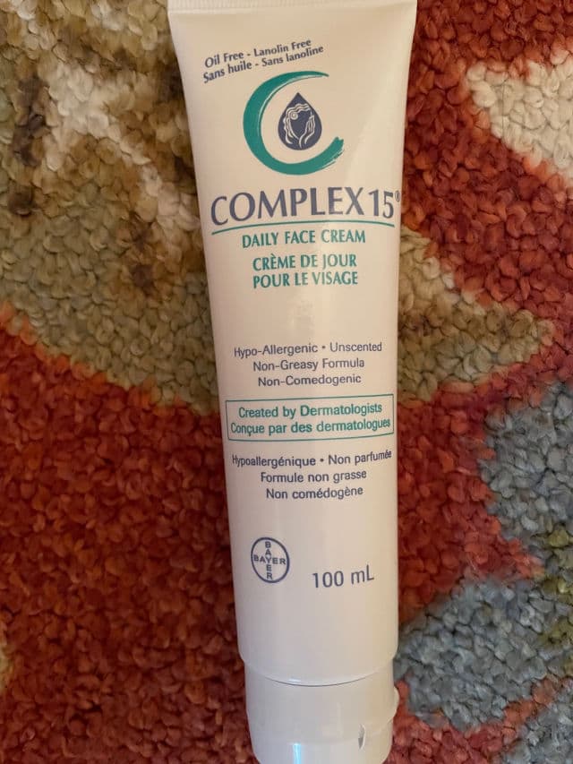 Complex 15 Daily Face Cream review photo by Pickyplans