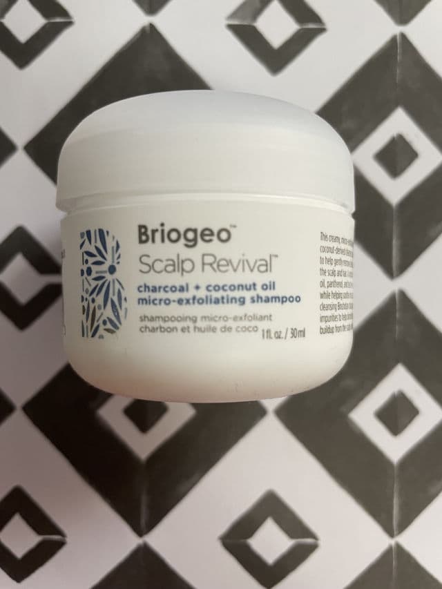 Briogeo Scalp Revival Charcoal + Coconut Oil Micro-Exfoliating Shampoo review photo by Pickyplans