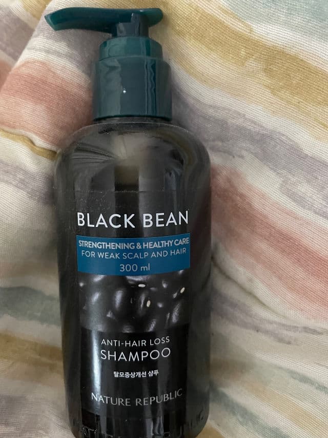 NATURE REPUBLIC Black Bean Anti Hair Loss Shampoo 	 review photo by Pickyplans