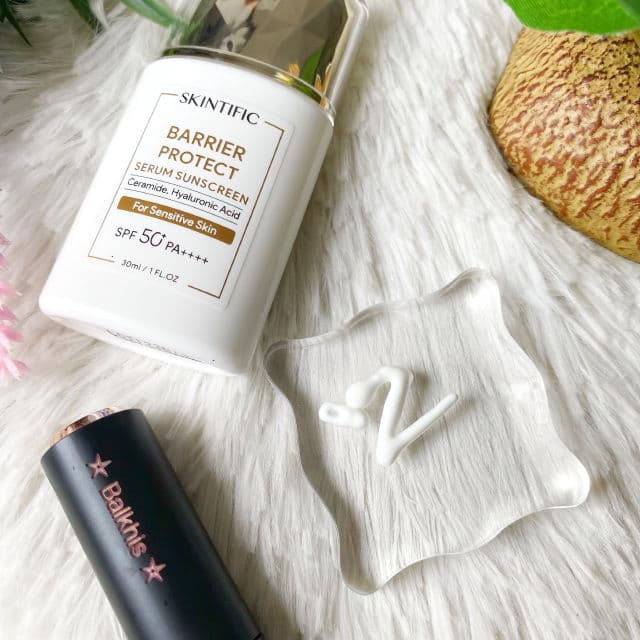 Skintific Barrier Protect Sunscreen SPF50 PA++++ review photo by cikbskincarestories