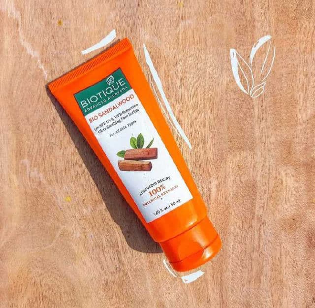 Biotique Bio Sandalwood Sunscreen Lotion SPF 50+ review photo by janhavi